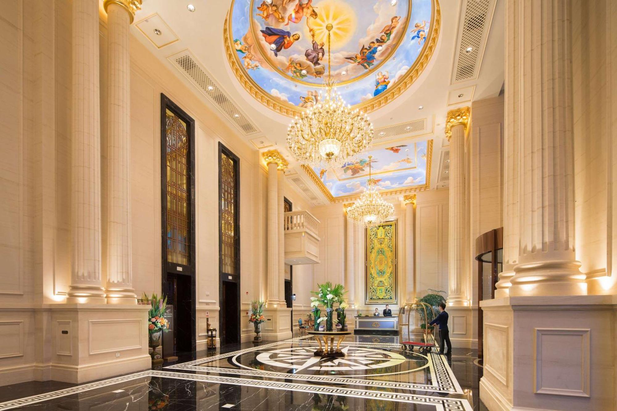Howard Johnson Plaza Ningbo Exterior photo